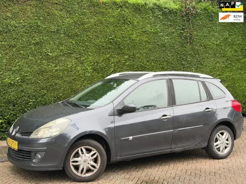 Renault Clio Estate 1.2 TCE Corporate Sport RIJDGOED/INRUIL