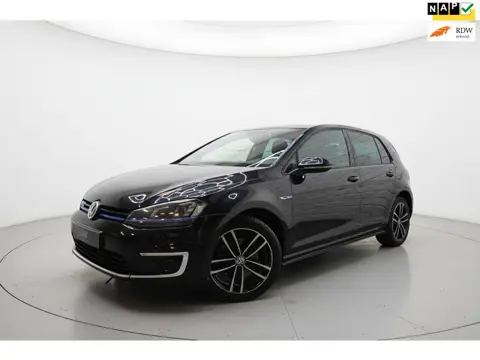 Volkswagen Golf 1.4 TSI GTE PDC NAVI APPLE CARPLAY NAP