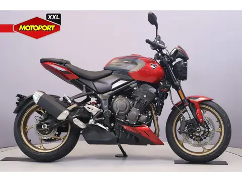 Triumph TRIDENT 800 (bj 2026)