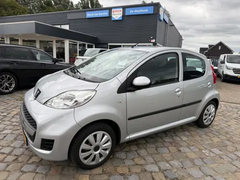 Peugeot 107 1.0-12V Sublime