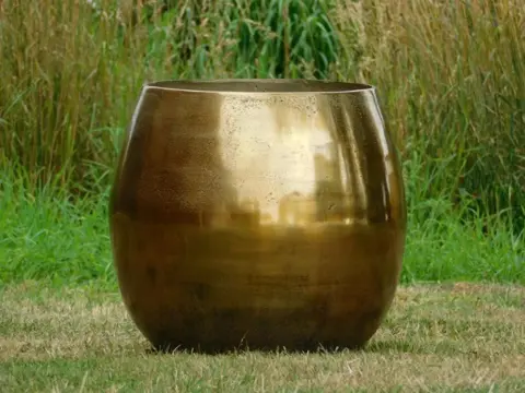 Plantenbak , bloemen vaas , goud