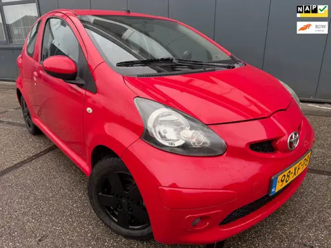 Toyota Aygo 1.0-12V Sport | NAP | AUTOMAAT | APK | AIRCO |