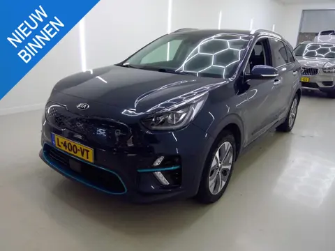 KIA E-NIRO EXECUTIVELINE 64 kWh (100% SOH) I SCHUIF/KANTELDAK I STOELVERWARMING I APPLE CARPLAY I PR