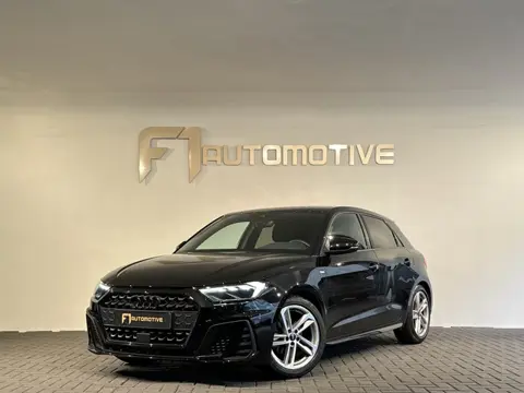 Audi A1 SPORTBACK 30 TFSI EPIC Stoelverwarming |Cruise Control|Lane Assist|Carplay