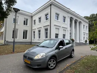 Fiat Grande Punto 1.4 AUTOMAAT 5 DEURS (bj 2009)