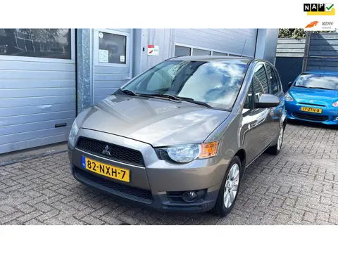Mitsubishi Colt 1.3 Edition Two 2010-Airco-Velgen-Trekhaak