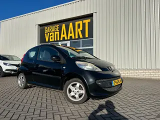 Peugeot 107 1.0-12V XS | AIRCO | APK 06-2027 |