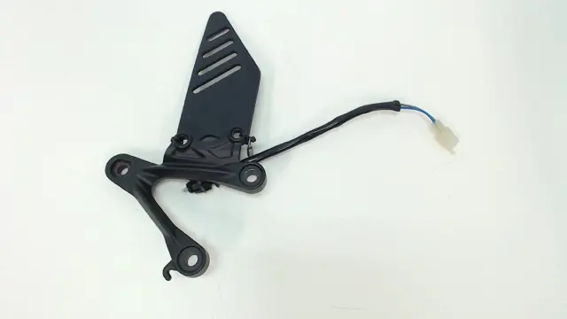 RECHTER SCHETSPLAAT Kawasaki ZX 6 R 2013 - 2015
