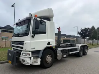 DAF CF 75 75.310 cf 2009 only 148.000 km 20T haaksysteem