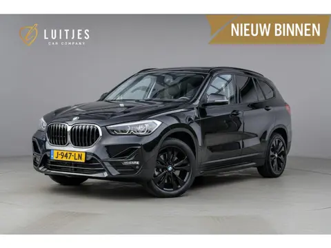 BMW X1 xDrive25e Shadow-Line Pano-dak|Leder|ACC|HuD|Elek-A.klep|NL-auto|Dealeronderhouden