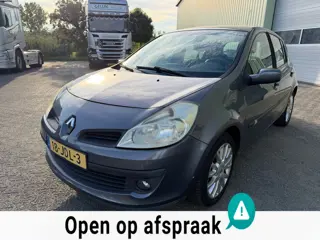 Renault Clio 1.2 TCE Collection Airco April 2027