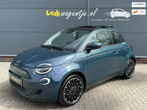 Fiat 500 La Prima 42 kWh *schuifdak *leer *camera *SOH 90,6%