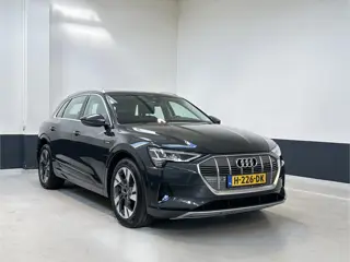 Audi E-tron E-tron 50 Launch edition plus 71 kWh| Nieuwe elektromotor| SOH 89.5% |Pano| Apple Carpla