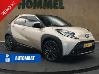 Toyota Aygo X 1.0 VVT-i S-CVT Premium ORIGINEEL NEDERLANDSE AUTO - TWO TONE - STOELVERWARMING - ADAP
