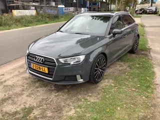AUDI A3 1.5 TFSI COD DE. PL. Automaat