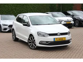 Volkswagen Polo 1.2 TSI Highline / Parkeerhulp V+A / Bluetooth / 16'' / Airco / Cruise Control / Spo
