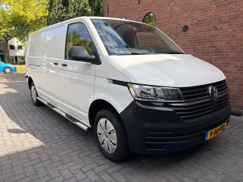 VOLKSWAGEN TRANSPORTER 2.0 TDI L2H1 DSG NAVI ACC