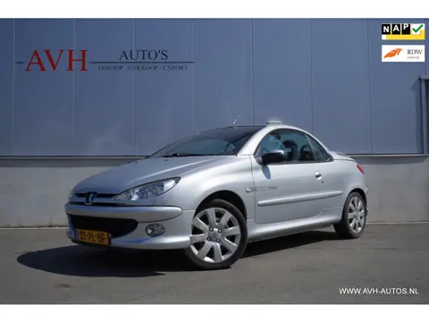 Peugeot 206 CC 1.6-16V Quiksilver