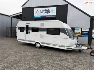 HOBBY Excellent 495 UL ’26 (Mover, Enkele Bedden)