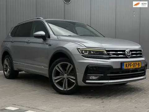 Volkswagen Tiguan Allspace 2.0 TDI R-Line 7p. PANO 360 Xenon