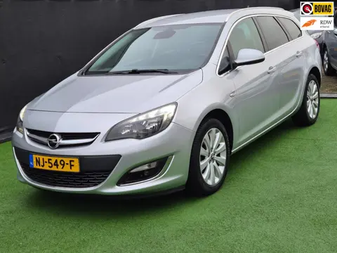 Opel Astra Sports Tourer 1.4 Edition NAVI LMV!