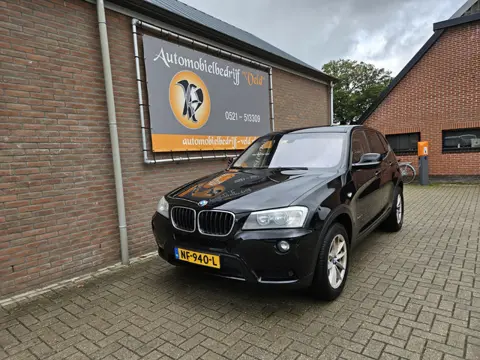 BMW X3 sDrive18d High Executive (bj 2013, automaat)