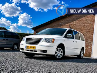 Chrysler Grand Voyager 4.0 V6 LIMITED WHITE 257PK STOW&GO 3xTV/DVD/HDD/