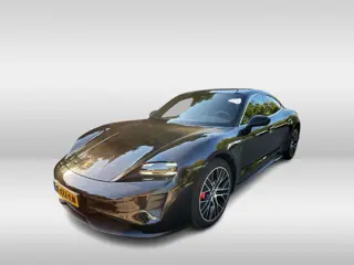Porsche Taycan 4S Performance 84 kWh / Panoramadak / 360Camera / Head-up / Achterasbesturing / Passe