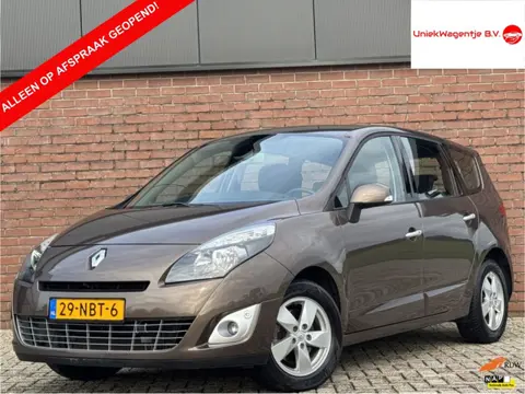 Renault Grand Scénic 2.0 DYNAMIQUE 7P. | NL-AUTO! | 1E EIG!