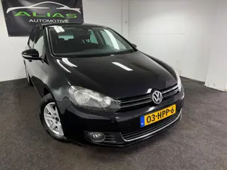 Volkswagen Golf 1.4 TSI Highline - Navi - Bluetooth - Trekhaak - NAP - APK 2027