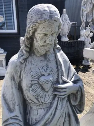 Here Jezus Christus tuinbeeld