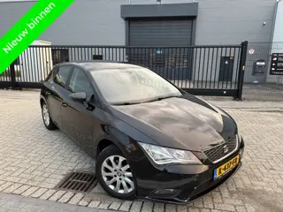 SEAT Leon 1.6 TDI Stoel-Verwarming Clima Navi Sensoren