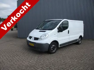 Renault Trafic 2.0 dCi 90 pk L1 H1 Trekhaak (bj 2010)