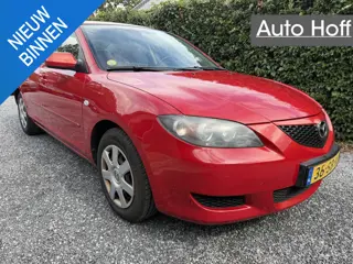 Mazda 3 1.6 Touring | Airco | Elekt. Ramen | Radio / CD | Trekhaak | PDC | APK tot 23-07-2027!