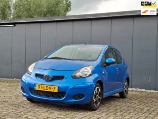 Toyota Aygo 1.0-12V Comfort DEALER ondh./ Airco/ NEW APK!