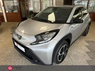 Toyota Aygo X 1.0 VVT-i S-CVT Play