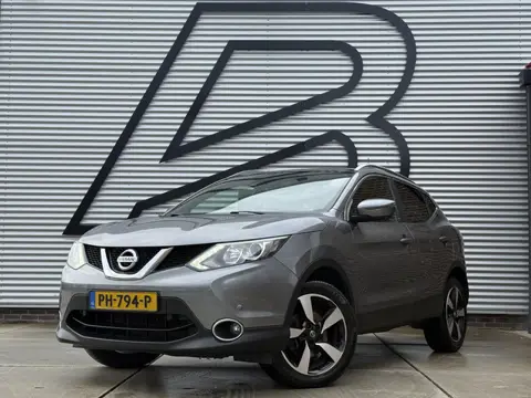 Nissan Qashqai 1.2 N-Connecta 1e Eigenaar|Navi|Pano|360 Camera|Clima|Cruise|PDC|Stoelverwarming|Deal