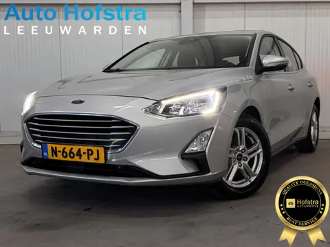 Ford Focus 1.0 EcoBoost Trend Edition Business CAMRA PDC CARPLAY NAVI LMV