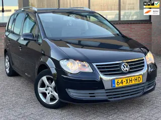Volkswagen Touran 1.4 TSI Comfortline Business 7 PERSOONS NAVI CRUISE CLIMA IJSKOUD RIJD SCHAKELT GO