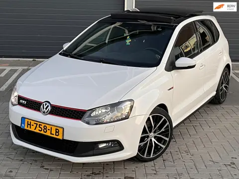 Volkswagen Polo 1.4 TSI GTI AUTOMAAT LED FLIPPERS DSG PANO LED VOOR ACHTER BOMVOL!!
