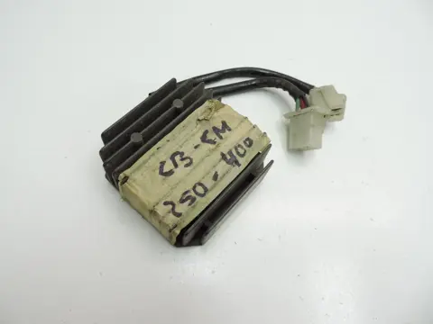 SPANNINGSREGELAAR Honda CB 250 N 1978 - 1981