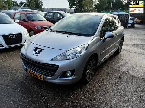 Peugeot 207 1.6 THP Féline Motor defect