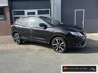 Nissan Qashqai 1.2 Tekna Panoramadak |  Achteruitrijcamera | Stoelverwarming | Trekhaak| Nieuwe dist