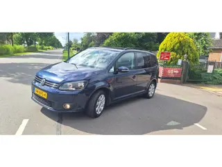 Volkswagen Touran 1.4 TSI Comfortline LET OP MOTOR LOOPT OP 3 CILINDERS