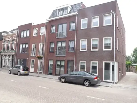 Woning aan de Kade te Roosendaal