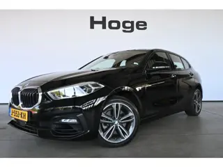 BMW 1-serie 118i Executive Clima Cruise Led Navigatie Camera 100% Onderhouden! Inruil Mogelijk!