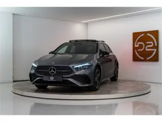 Mercedes-Benz A-Klasse 250 e Premium AMG Facelift 218PK | Pano | Keyless | Sfeer | Night | Fabrieksg