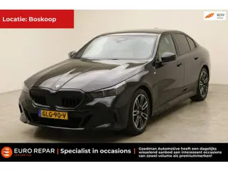 BMW 5-serie 520i M-PAKKET DEALER OND. NL-AUTO NAP PANO!