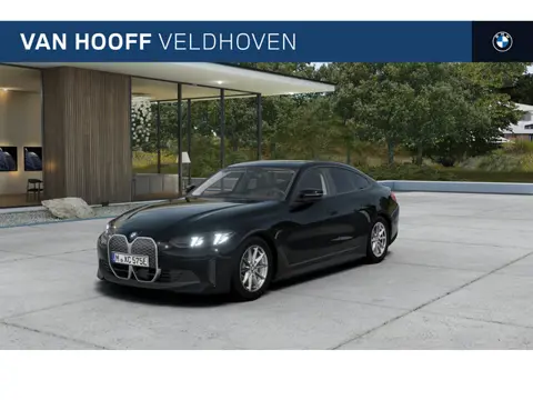 BMW i4 eDrive40 / Achteruitrijcamera / Adaptieve LED / Comfort Access / Active Cruise Control / Stuu
