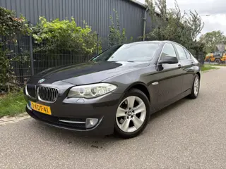 BMW 5 Serie 520i High Executive / AUTOMAAT / LEER / NAVI / CRUISE